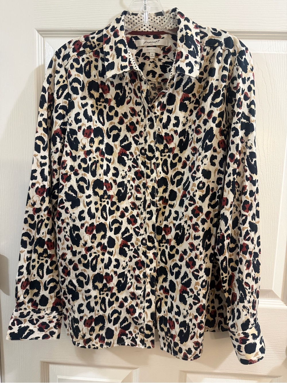 Foxcroft Shaped Leopard Print Button Down Shirt Size 12
